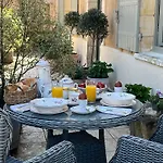 Chez Lapage Oda ve Kahvaltı
